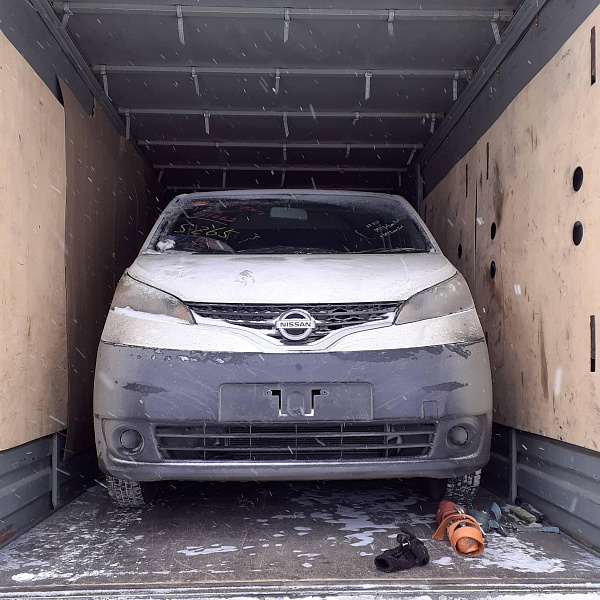 Авто Ниссан НВ 200 в Сургут